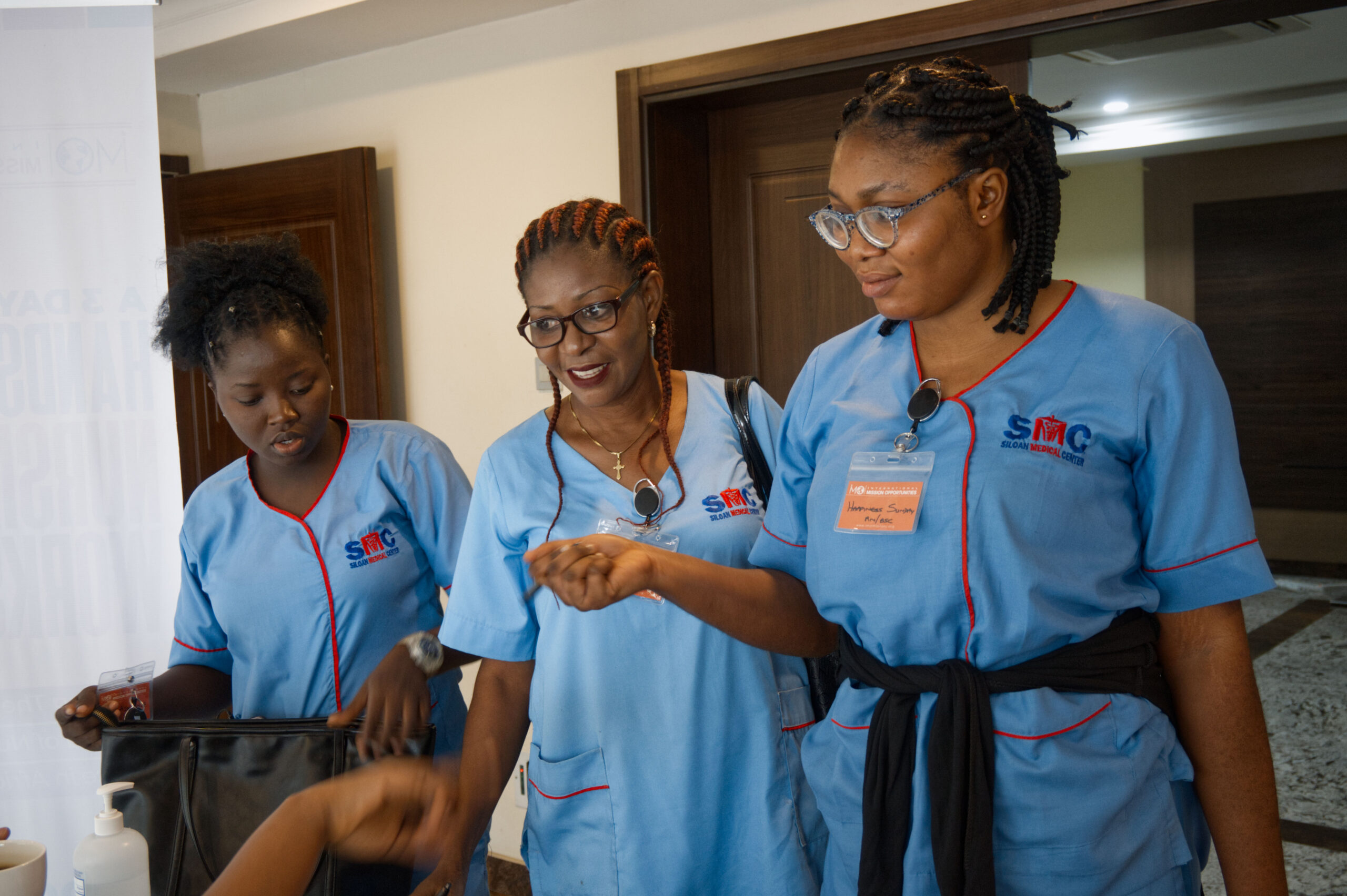 Nurses connecting during an IMO Nursing Workshop